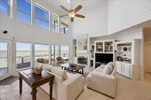 1554 Windsong Way, Tiki Island, TX 77554 - Photo 7