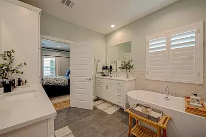 909-A W 35th Street #A, Houston, TX 77018 - Photo 29