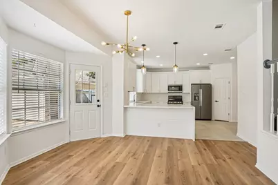 1808 N Mission Circle, Friendswood, TX 77546 - Photo 9