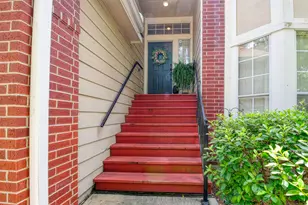 109 Avonlea Dr, The Woodlands, TX 77382 - Photo 3