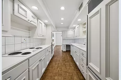 399 N Post Oak Lane #399, Houston, TX 77024 - Photo 3