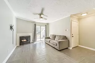 12550 Whittington Dr, Houston, TX 77077 - Photo 5
