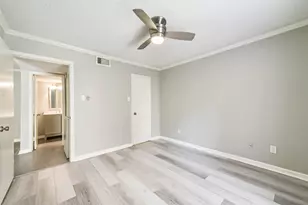 12550 Whittington Dr, Houston, TX 77077 - Photo 15