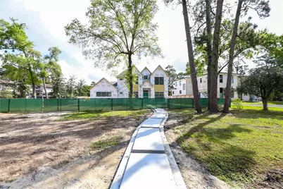 752 W 43rd Street, Houston, TX 77018 - Photo 9