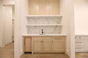 752 W 43rd St, Houston, TX 77018 - Photo 19