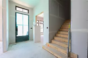 752 W 43rd St, Houston, TX 77018 - Photo 13