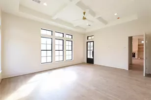 752 W 43rd St, Houston, TX 77018 - Photo 27