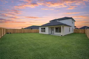 9043 Rose Water Trl, Iowa Colony, TX 77583 - Photo 45