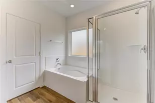 9043 Rose Water Trl, Iowa Colony, TX 77583 - Photo 29