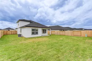 9043 Rose Water Trl, Iowa Colony, TX 77583 - Photo 43