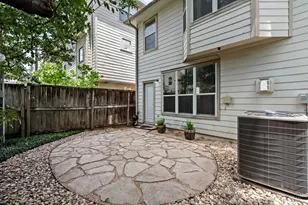 4223 Rose St, Houston, TX 77007 - Photo 33