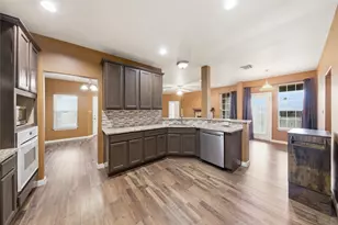 13262 Lake Breeze Ln, Willis, TX 77318 - Photo 11