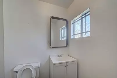 4905 Brinkley Street, Houston, TX 77033 - Photo 15