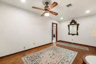 10923 Duane St, Houston, TX 77047 - Photo 9