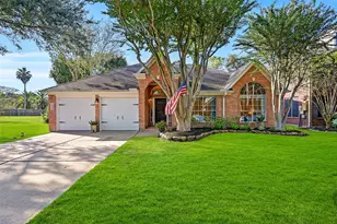 5130 Candlewood Dr, League City, TX 77573 - Photo 1