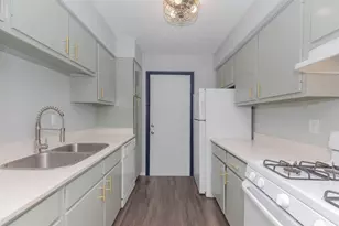 3001 Hillcroft St, Houston, TX 77057 - Photo 11