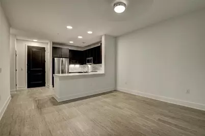 6400 Washington Avenue #411, Houston, TX 77007 - Photo 3