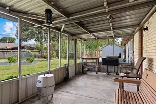 503 Allen Ct, Alvin, TX 77511 - Photo 25