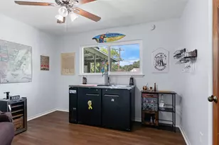 503 Allen Ct, Alvin, TX 77511 - Photo 15