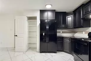 6360 Forest Trail Cir, Beaumont, TX 77713 - Photo 9