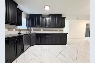 6360 Forest Trail Circle, Beaumont, TX 77713 - Photo 7