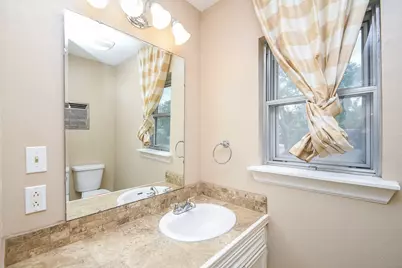 134 4th Street, Sugar Land, TX 77498 - Photo 23