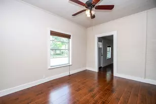 134 4th St, Sugar Land, TX 77498 - Photo 11