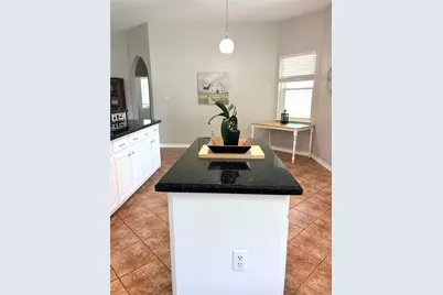 3230 W Meadow Lane, Dickinson, TX 77539 - Photo 9