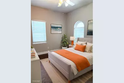 3230 W Meadow Lane, Dickinson, TX 77539 - Photo 13