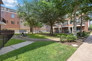 2110 Shearn St, Houston, TX 77007 - Photo 21