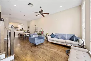 2110 Shearn St, Houston, TX 77007 - Photo 3