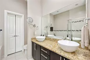 2110 Shearn St, Houston, TX 77007 - Photo 7
