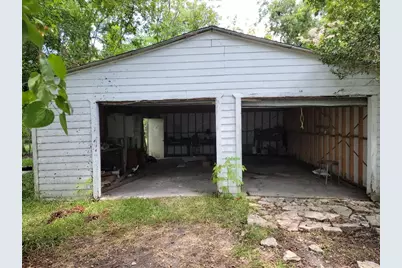 421 Avenue B, La Marque, TX 77568 - Photo 1