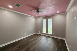 2006 Hamlin Valley Dr, Houston, TX 77090 - Photo 17