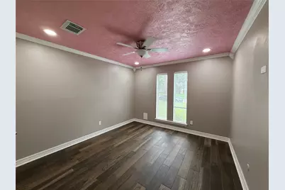 2006 Hamlin Valley Drive, Houston, TX 77090 - Photo 17