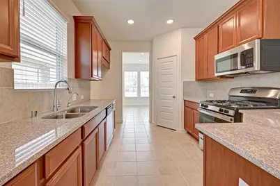 8022 Pinebrook Arbor Court, Richmond, TX 77407 - Photo 15
