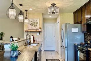7808 Colonial Ln, Houston, TX 77051 - Photo 9
