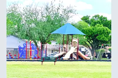 11223 Voltaire Drive, Houston, TX 77065 - Photo 27