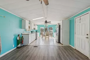 242 Pear St, Livingston, TX 77351 - Photo 7