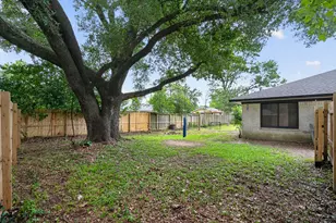 12664 Robin Ln, Willis, TX 77378 - Photo 3