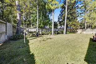 1102 Hathorn Way Dr, Houston, TX 77094 - Photo 47