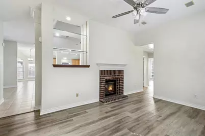 1102 Hathorn Way Drive, Houston, TX 77094 - Photo 11