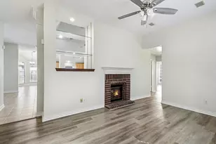 1102 Hathorn Way Dr, Houston, TX 77094 - Photo 11