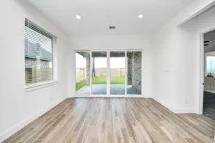 9438 Chateau Hill, Iowa Colony, TX 77578 - Photo 7