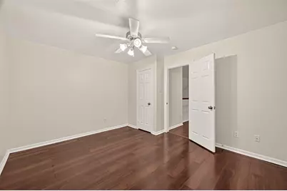 4802 N Pine Brook Way, Houston, TX 77059 - Photo 41