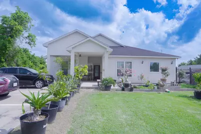 3243 Essie Road, Houston, TX 77086 - Photo 1