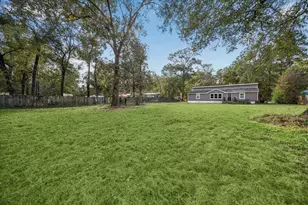 17986 Split Oak Cir, New Caney, TX 77357 - Photo 3