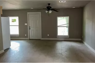2565 Pecos St, Beaumont, TX 77702 - Photo 13