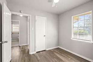 7411 Langley Rd, Houston, TX 77016 - Photo 9