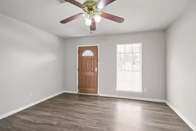 7411 Langley Road, Houston, TX 77016 - Photo 3